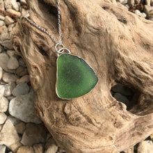 Load image into Gallery viewer, Green sea glass silver pendant