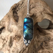Load image into Gallery viewer, Labradorite sterling silver rectangle pendant