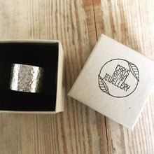 Load image into Gallery viewer, Chunky hammered silver ring