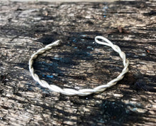 Load image into Gallery viewer, Twisted silver bracelet