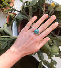 Load image into Gallery viewer, Turquoise gemstone sterling silver ring