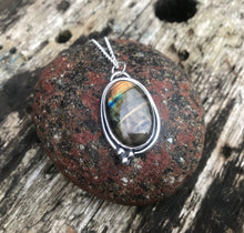Load image into Gallery viewer, Labradorite sterling silver pendant with leaf print back