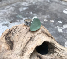 Load image into Gallery viewer, Chunky turquoise sea glass silver ring