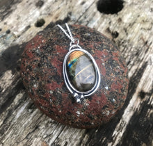 Load image into Gallery viewer, Labradorite sterling silver pendant with leaf print back
